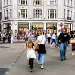 Oxford Street devine pietonală.